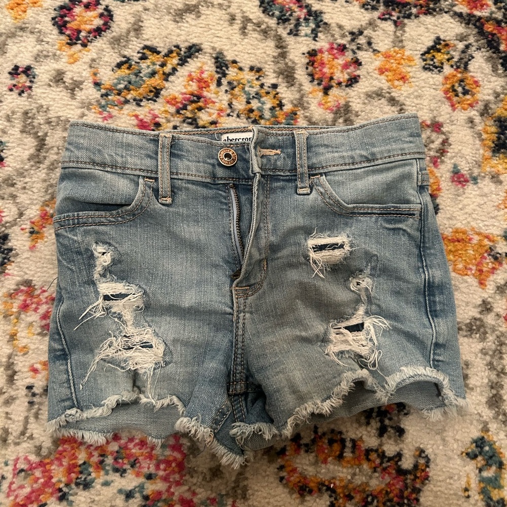 Abercrombie 9/10s kids jean shorts